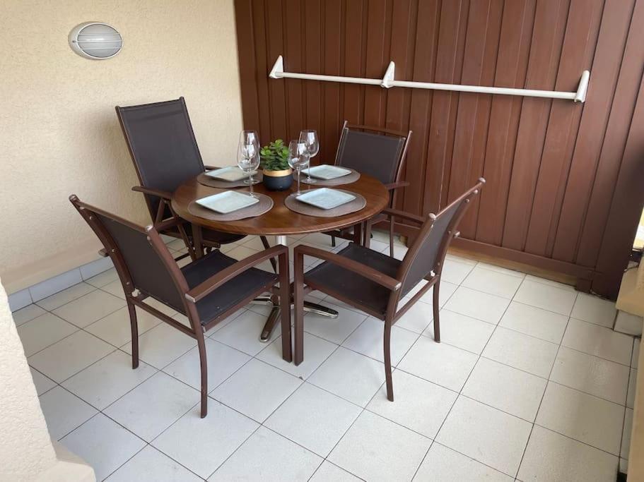Superbe Appartement Village Cap Esterel 4P Climatise Saint-Raphael (Var) Exterior foto