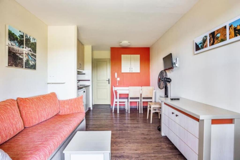 Superbe Appartement Village Cap Esterel 4P Climatise Saint-Raphael (Var) Exterior foto